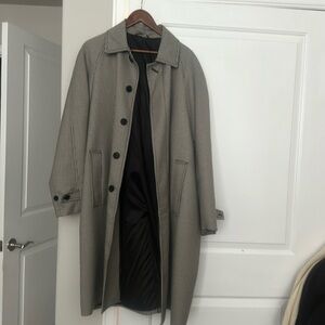 HM COAT.  NEW ! HM MEN US LARGE